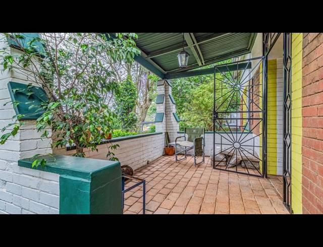 3 BEDROOM HOUSE FOR SALE IN KENSINGTON